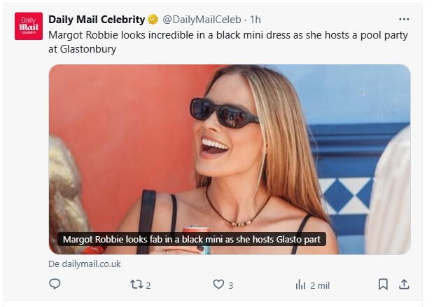 Margot Robbie impacta con el envidiable estado que mantiene: así se la vio en Glastonbury / Captura x.com/DailyMailCeleb