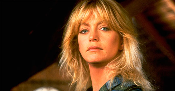Goldie-Hawn-paparazzis-1