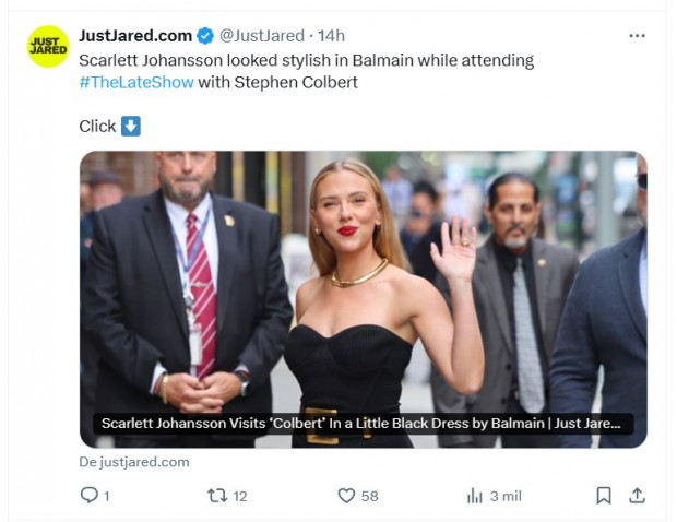 Scarlett Johansson deslumbra con su look para visitar un programa de televisión / Captura x.com/JustJared