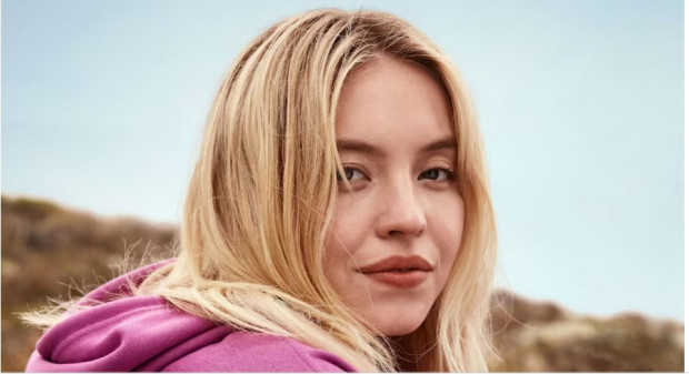 Sydney Sweeney publicidad desnuda
