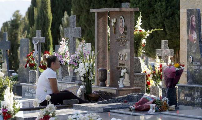 duelo cementerio