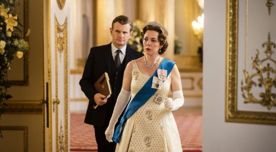 THE-CROWN-TREBLE-NOV13-810x445