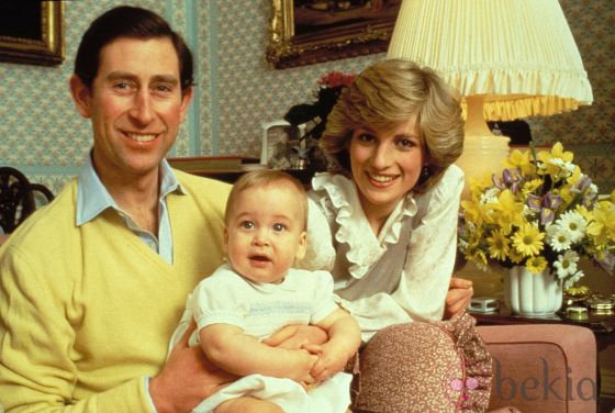 23669_principe-carlos-lady-di-principe-guillermo-bebe