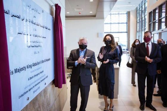 rania-y-abdala-en-la-inauguracion-del-nuevo-area-del-hospital-casa-hachemita-de-jordania