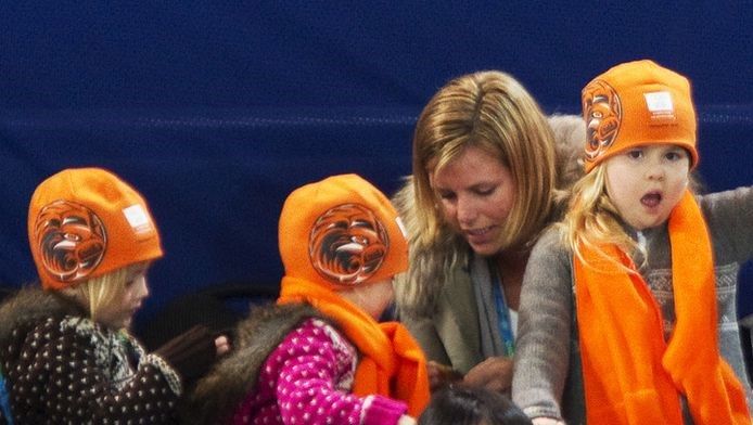 conoce-a-anita-roibon-di-cocco-la-ninera-argentina-que-maxima-de-holanda-eligio-para-sus-hijas-1168086
