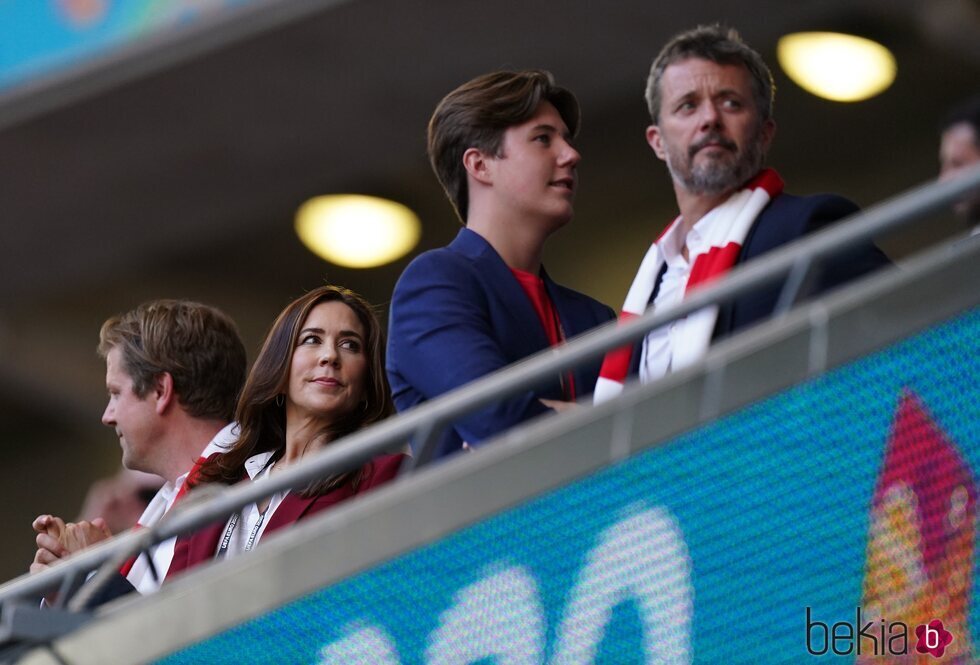 157672_federico-dinamarca-mary-dinamarca-christian-dinamarca-partido-inglaterra-dinamarca-semifinal-eurocopa