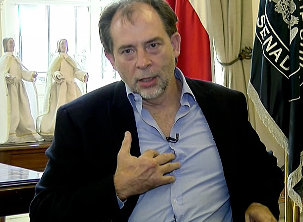 Girardi se refirió a los intereses que perseguía el interlocutor que lo cuestionó la semana pasada. Foto: La Tercera.