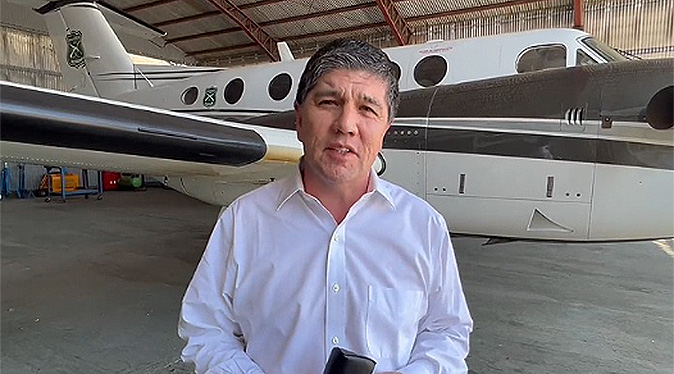 monsalve-viaje-avion