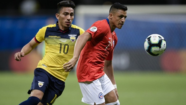 Con su anotación de este viernes, Alexis Sánchez sumó 43 goles con la camiseta de la Selección Nacional. (crédito foto: Afp)