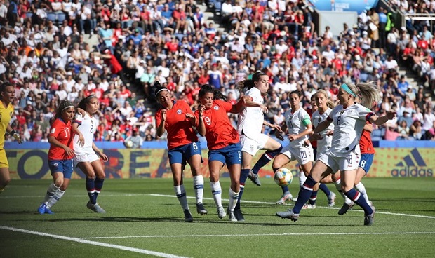 Estados Unidos presionó desde el inicio y sacó ventajas en el primer tiempo. (crédito foto: fifa.com)