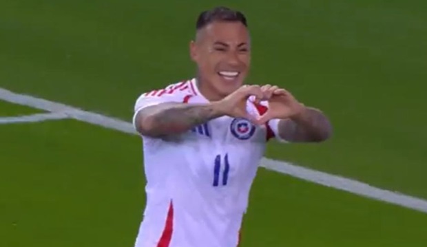 Eduardo Vargas es la gran apuesta del Tigre Gareca. Turboman respondió a esa confianza con la apertura de la cuenta.
