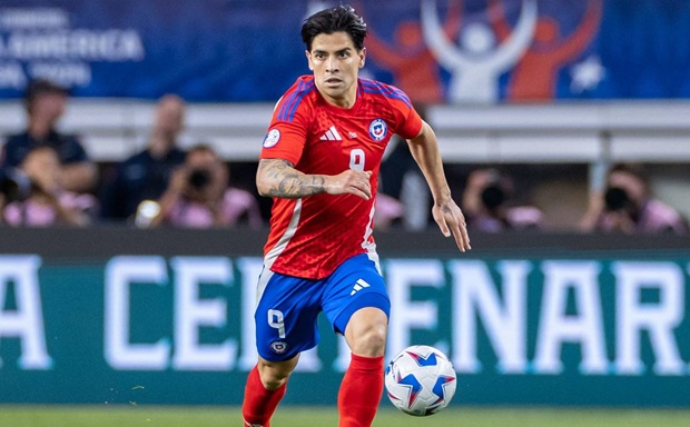 El delantero Víctor Dávila podría jugar como centrodelantero ante Brasil, este jueves.