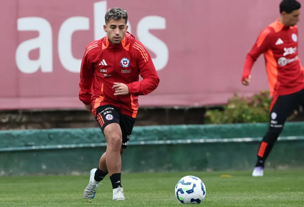 Lucas Assadi asoma como titular para la despedida en las presentes Eliminatorias ante Uruguay. (crédito foto: Photosport)