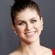 La tierna foto de Alexandra Daddario junto a su mascota: La cálida mirada de ambos lo dice todo
