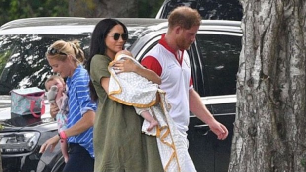 Meghan Markle, Harry y su hijo Archie / www.infobae.com