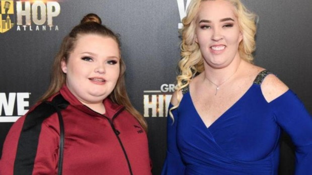 Mama June busca acercarse a su familia, en especial a su hija "Honey Boo Boo" / www.ar13.cl