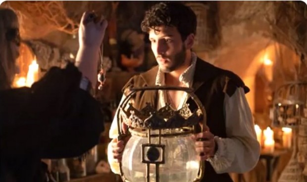 Sebastián Yatra, en una escena de "Érase Una Vez... Pero Ya No" / www.lanacion.com.ar