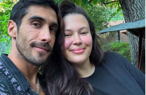 ¿Qué ocurrió? Michelle Carvalho borró las fotos que tenía junto a Pedro Astorga / www.lacuarta.com