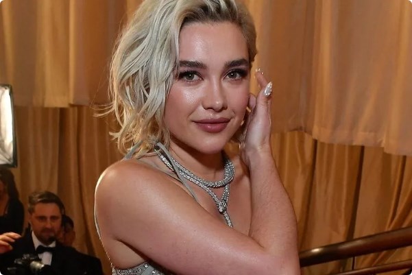 Florence Pugh no habla más de su vida amorosa y culpó de eso a los trolls: Tras mantener una relación con un hombre 21 años mayor / es-us.vida-estilo.yahoo.com
