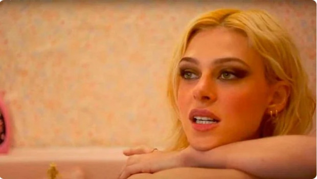 Nicola Peltz estrenó serie justo cuando estalló el escándalo de los Beckham / www.sensacine.com