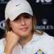 Genie Bouchard se encontró cara a cara con fanático que se tatuó su rostro en el brazo: Lo calificó como “una locura”