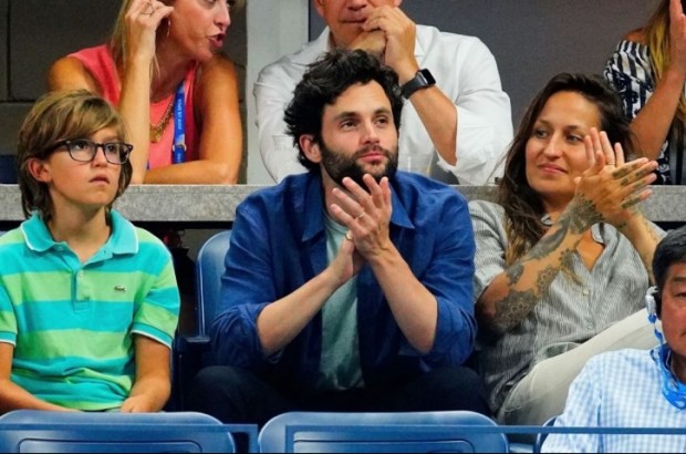 Penn Badgley, actor de series como "Gossip Girl", aunque ahora se lo conoce por protagonizar "You", en Netflix.