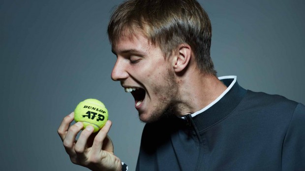 Alexander Bublik, sorprendido bostezando en medio de un partido / canaltenis.com