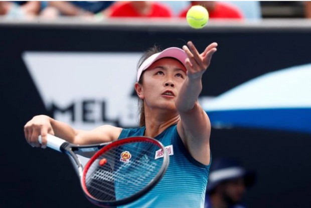Peng Shuai reapareció 20 días después de denunciar que un exfuncionario abusó sexualmente de ella / /www.infobae.com