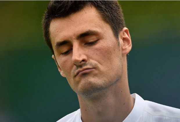 Bernard Tomic confesó que entró a jugar un partido "fumado" / www.ole.com.ar