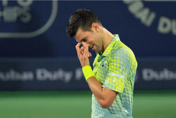 Pese a las presiones ejercidas por su equipo, Novak Djokovic no podrá jugar en los Estados Unidos / www.lanacion.com.ar