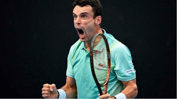 Roberto Bautista Agut sufrió una increíble lesión que lo marginará de un torneo / www.elperiodicomediterraneo.com