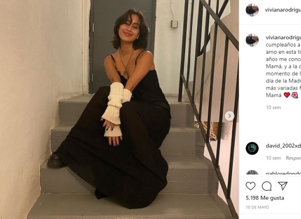 Ágata tiene 16 años y es hija de Viviana Rodríguez. El pasado mayo, la actriz compartió una imagen de su retoña con el mensaje: “Hace 16 años me concedió la bendición de ser Mamá, y a la que agradezco cada momento de la vida por eso”.