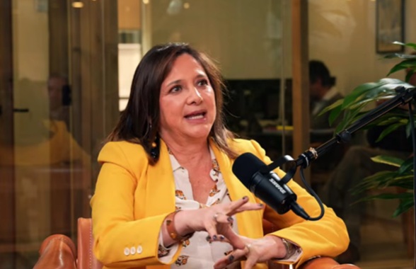 Mónica Pérez primer matrimonio