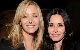 Lisa Kudrow y Courtney Cox se reúnen y muestran en pantalla cuánto saben de Friends