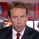 Periodista de la BBC es golpeado en vivo tras tocar el pecho de una mujer