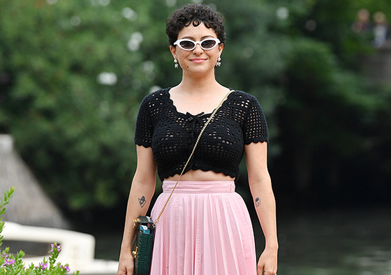 Brad-Pitt-nueva-pareja-actriz-alia-Shawkat-1