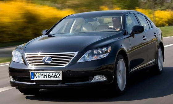 autos-electricos-famosos-Paul-McCartney-Lexus-LS600h