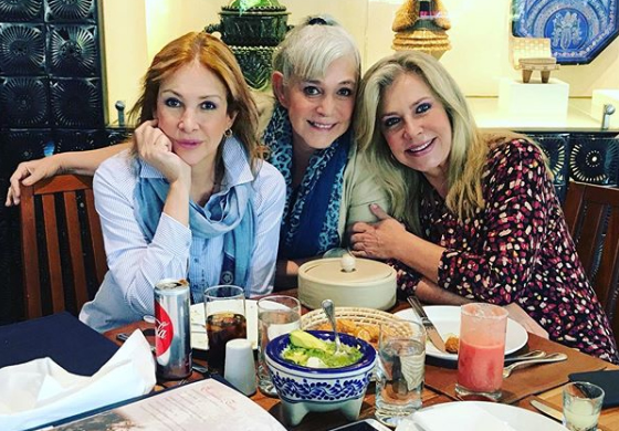 las-atractivas-hermanas-de-Thalia-que-no-sabias-que-existian-2