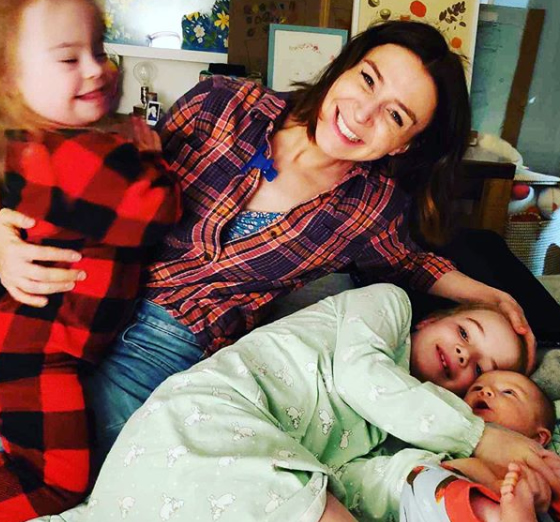 dulce-vIdeo-actriz-Greys-Anatomy-celebro-junto-a-su-hija-Dia-Mundial-del-Sindrome-de-Down-1