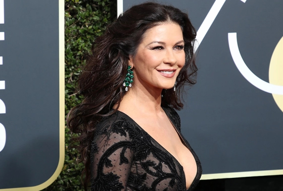 catherine-zeta-jones-sin-maquillaje-al-natural-2