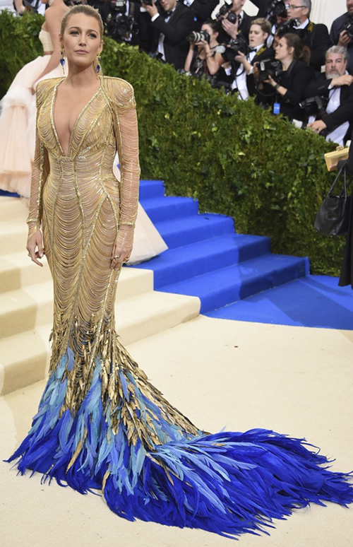 blake-lively-todos-los-looks-met-gala-2017