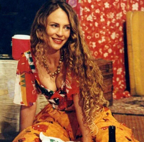asi-se-ve-la-actriz-Alessandra-Guerzoni-romane-4