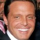 Luis Miguel conmueve a sus fans al fotografiarse por primera vez con su hija