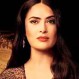 Salma Hayek se despide de 2020 disfrutando de la playa