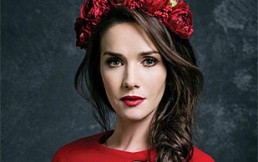 Acusan que canción de Natalia Oreiro de Rusia 2018 plagió a Daft Punk: Revisa la comparación