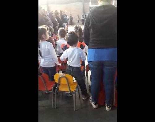 niño-baile