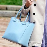 Campaña Loewe: Las chicas “Leo” y sus carteras de lujo
