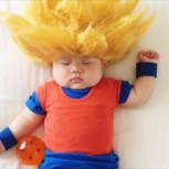 Originales fotos de bebé disfrazada por su madre causan furor en redes sociales