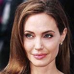 Versiones aseguran que Angelina Jolie ya tendría nueva pareja y publicaciones lo describen