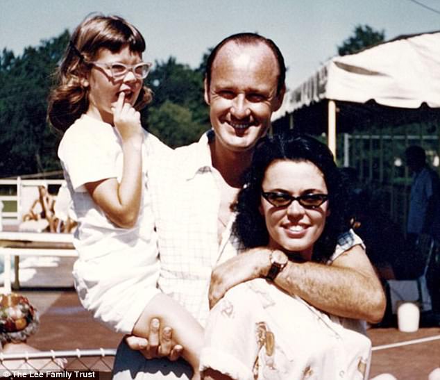 Stan Lee y Joan Boocock Lee la gran historia de amor detrás del